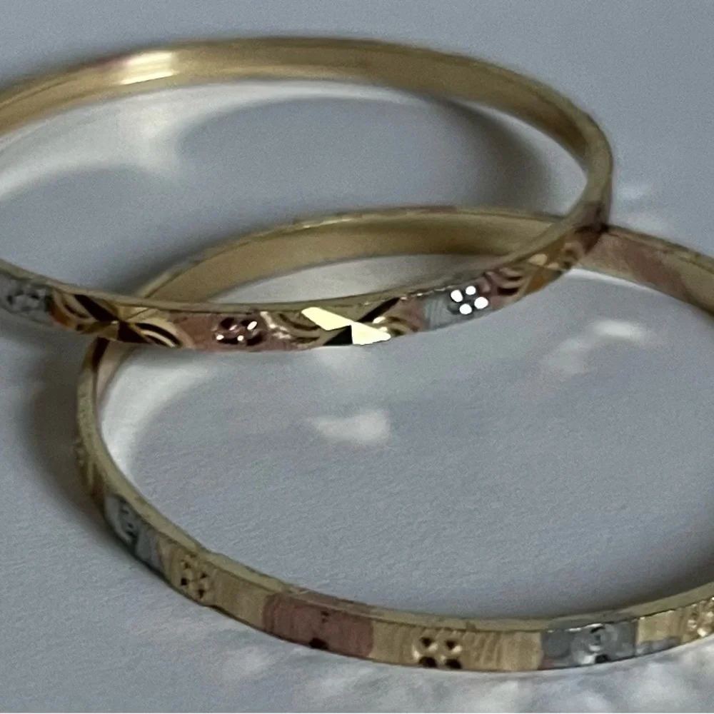 Set of Two Mini Rose Gold & Silver Bangle Metal Bracelet for Toddler Child Baby